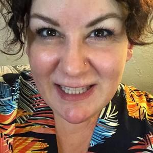 Meet your Posher, Jenn